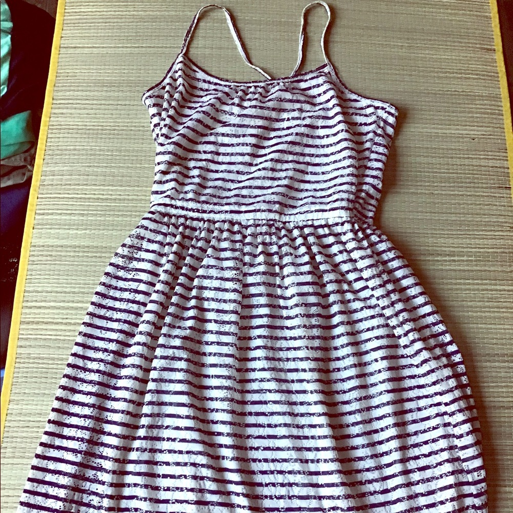 Girls Vee spaghetti straps stripe summer dress